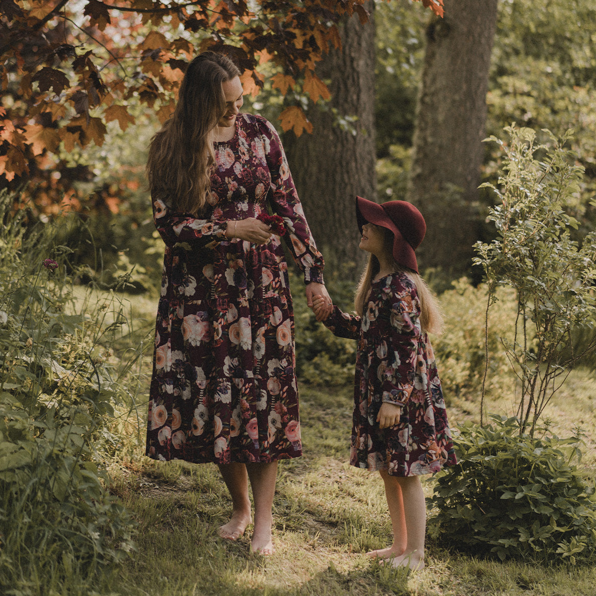 Kaarina-mekko, Antoine, violetti