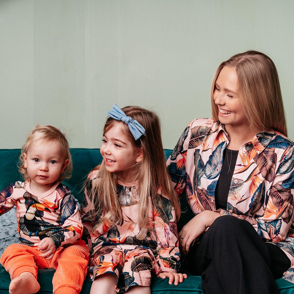 Liisi-mekko Paraiso, roosa